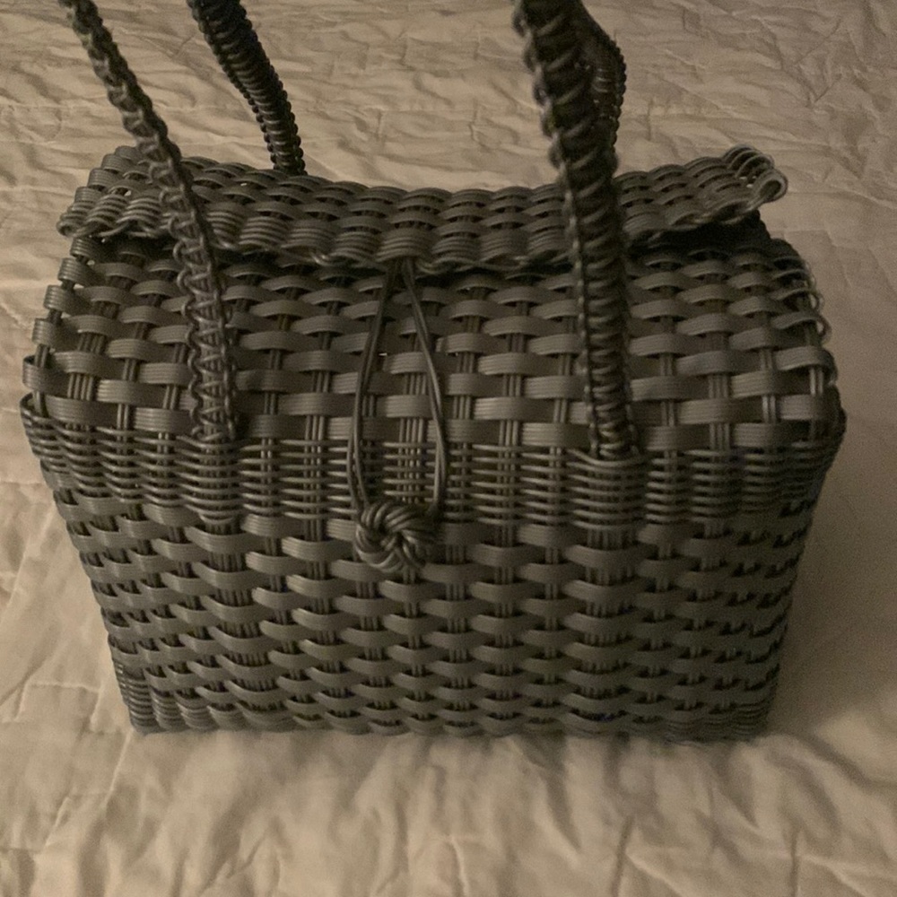 Grey basket bag